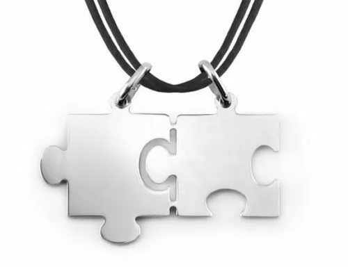 Ciondolo Puzzle Spezzato XL Dolce Metà in Argento 925 + 2 Lacci Neri + Incisione
